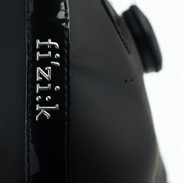 FIZIK TEMPO OVERCURVE R5 SHOES BLACK/BLACK | Reference: TPR50CMI2-1010 FIZIK TEMPO OVERCURVE R5 SHOES BLACK/BLACK | Reference: TPR50CMI2-1010